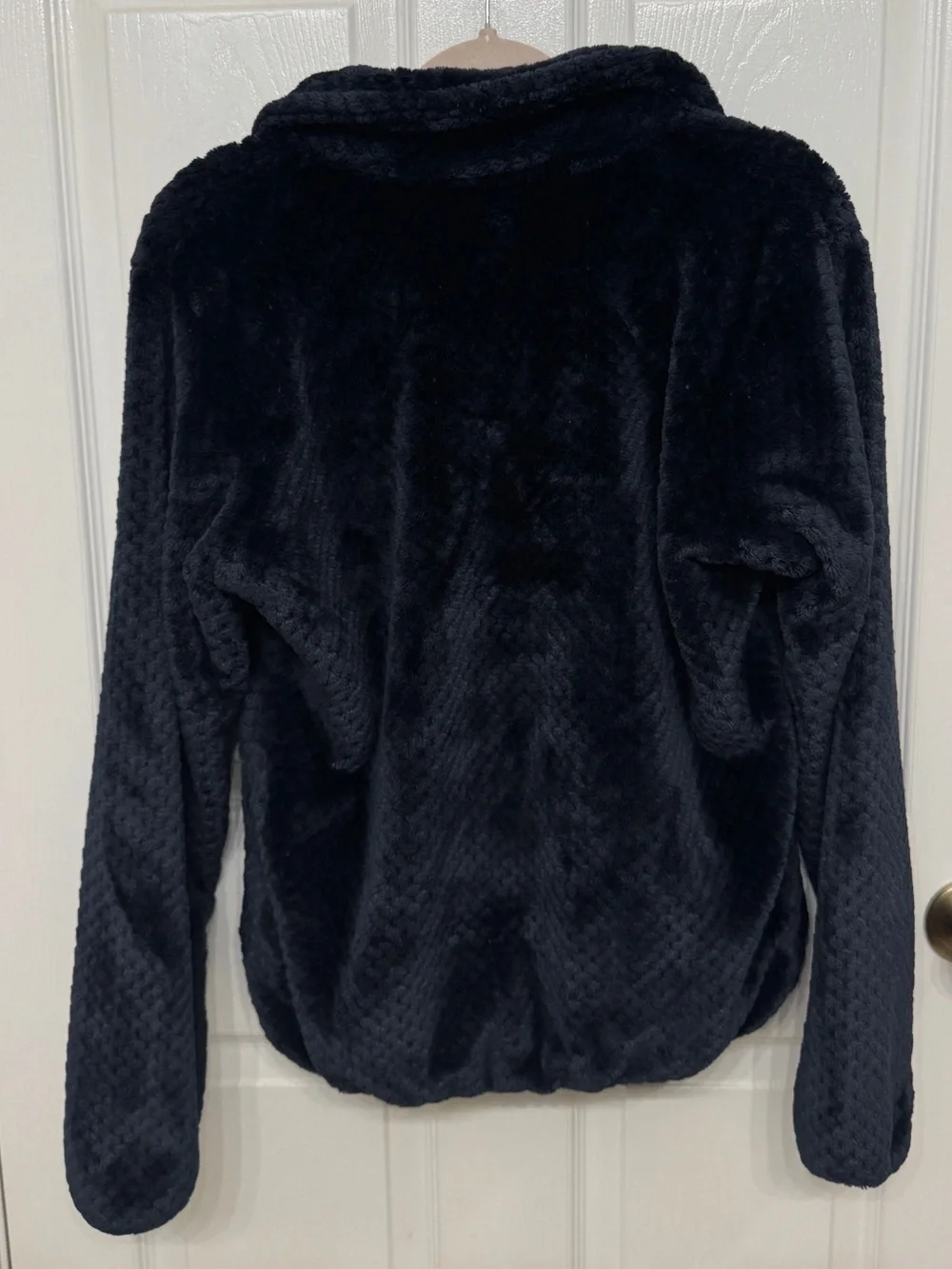 Columbia Sportswear Navy Faux Fur Jacket with Leather Logo Patch - Picture 3 of 4